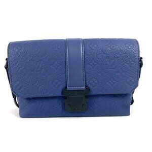 LOUIS VUITTON M11692 Monogram emboss S Cape Messenger Bag Crossbody Shoulder Bag